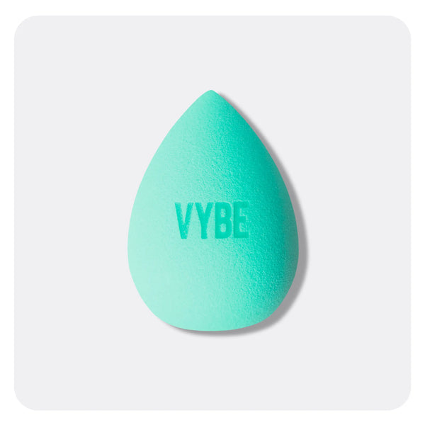 Antibakterieller Makeup-Schwamm Curvy Babe VYBE Antibakterieller Makeup-Schwamm Curvy Babe VYBE